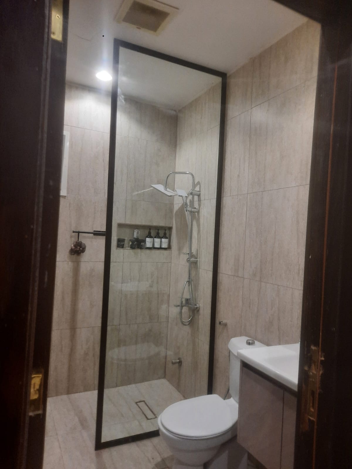 أبواب المنيوم وأعمال متنوعة – 3